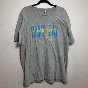 Chargers NFL game day football women’s 2XL t shirt San Diego  / Los Angeles